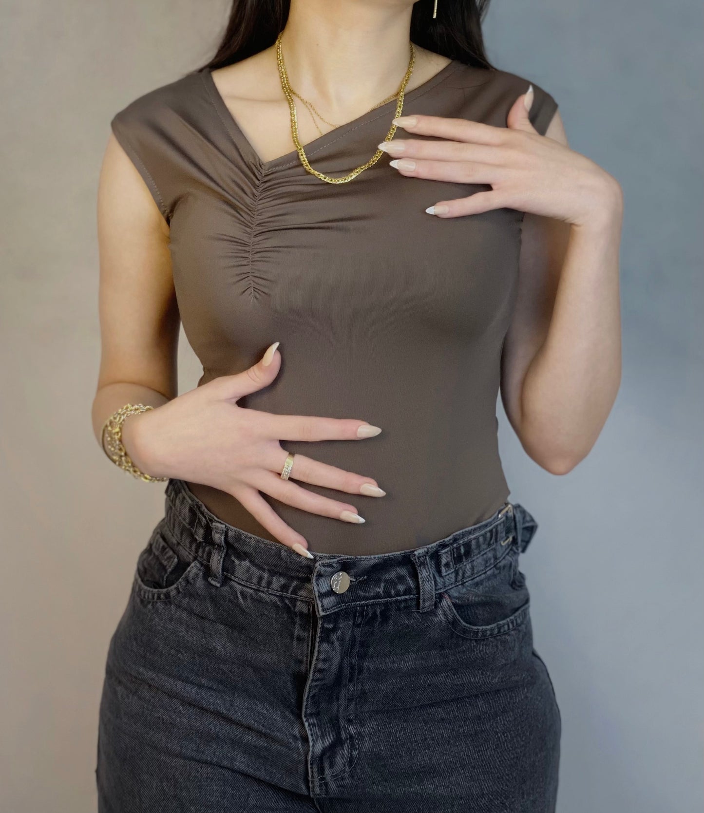 Asymmetrical basic top code(846)