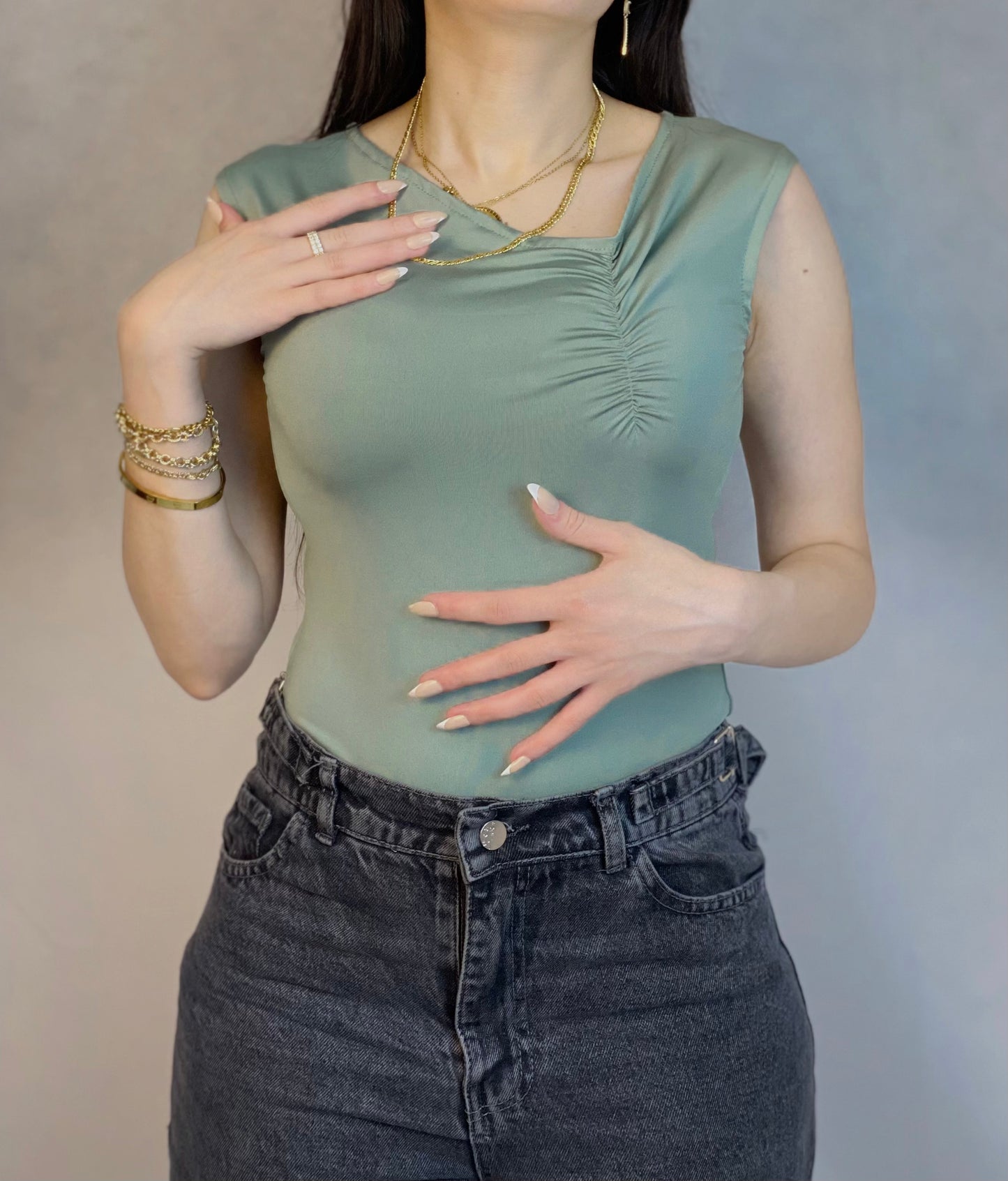 Asymmetrical basic top code(846)