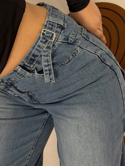 20 light blue jeans